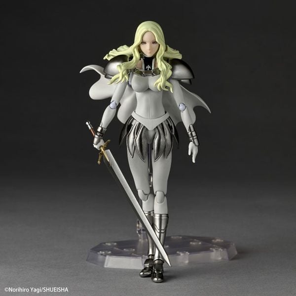 Revoltech Teresa of the Faint Smile - CLAYMORE | Kaiyodo Figure