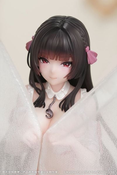 Gift+ Trinidad Trapper in the Changing Room Ver. 1/8 Azur Lane | Myethos Figure