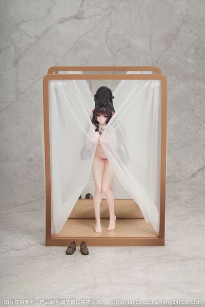 Gift+ Trinidad Trapper in the Changing Room Ver. 1/8 Azur Lane | Myethos Figure