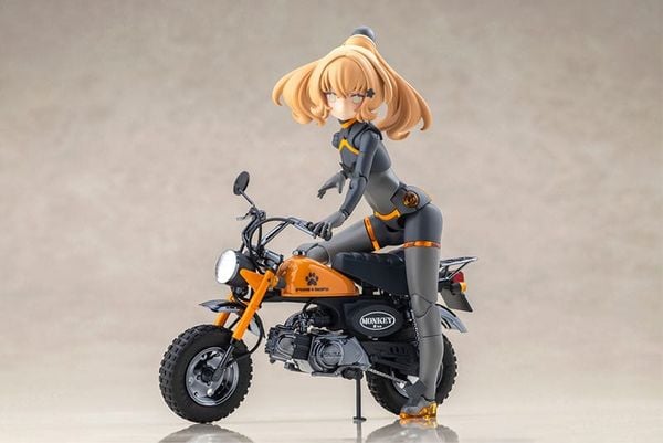 Megami Device PUNI MOFU RACING TU with Honda Z50J-1 Monkey - Megami Device | Kotobukiya Plastic Model