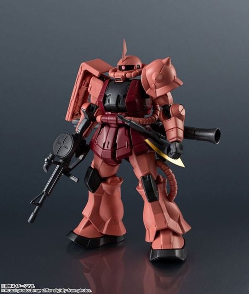 GUNDAM UNIVERSE MS-06S CHAR'S ZAKU II RENEWAL Mobile Suit Gundam | BANDAI SPIRITS Figure