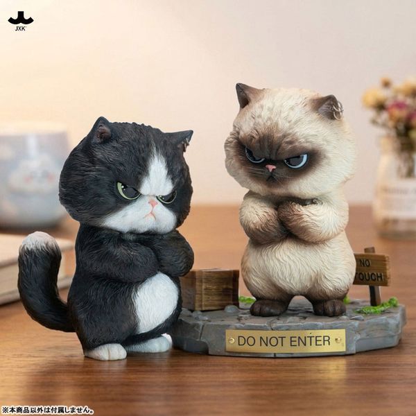 Huffy Cat w Base D - JXK Studio Figure