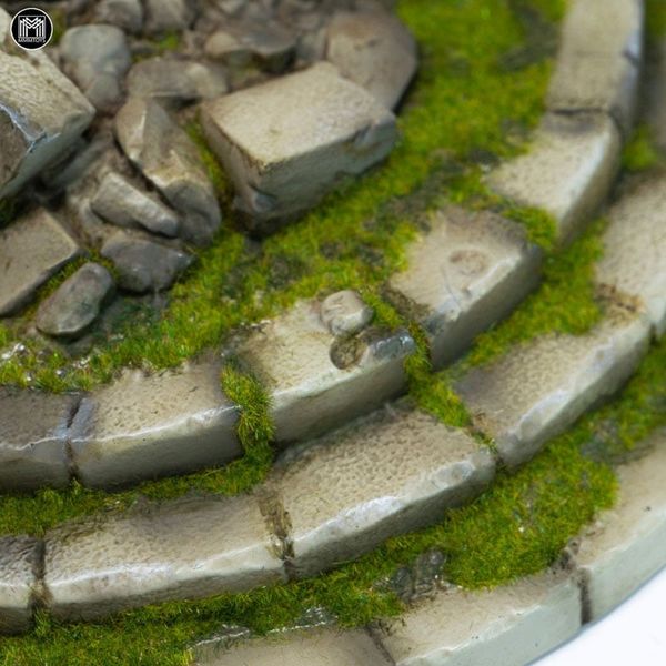 1/12 Collapsed Stone Pillar Ruins Diorama | MMM Toys Goods