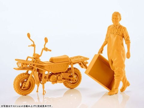 PLAMAX MF 104 Rider's portrait Honda MOTRA Yellow 1/20 - Rider's portrait | Max Factory Plastic Model