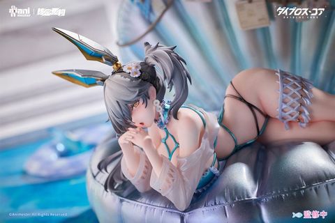 Shining Cocktail Vodka Mirror 1/6 | Animester Figure