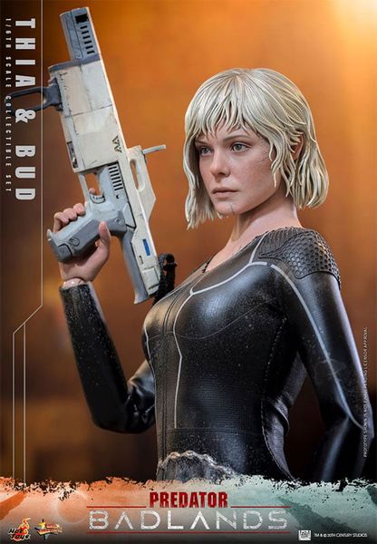 Thia & Bud 1/6 - Predator Badlands | Hot Toys Figure