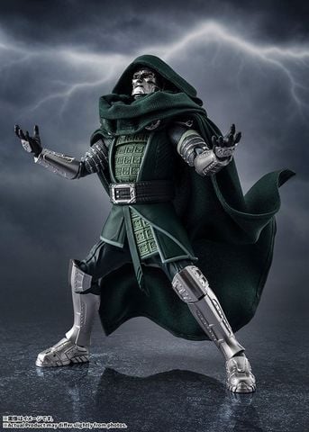 S.H.Figuarts Dr. Doom - Avengers Doomsday | BANDAI SPIRITS Figure