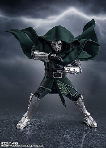 S.H.Figuarts Dr. Doom - Avengers Doomsday | BANDAI SPIRITS Figure