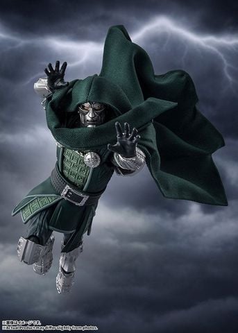 S.H.Figuarts Dr. Doom - Avengers Doomsday | BANDAI SPIRITS Figure