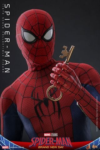Spider Man Brand New Day 1/6 - Marvel | Hot Toys Figure