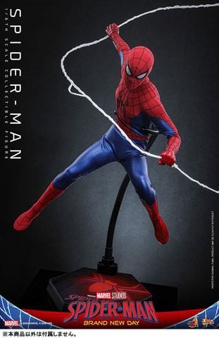 Spider Man Brand New Day 1/6 - Marvel | Hot Toys Figure