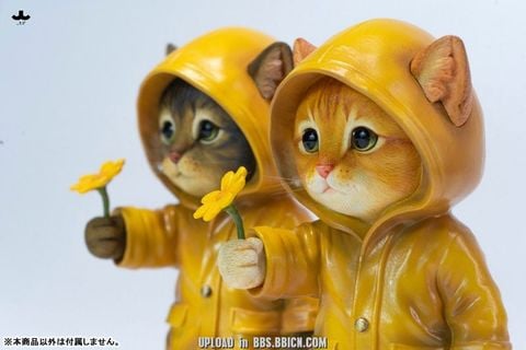 Kitten in the Rain A | JXK Studio Figure