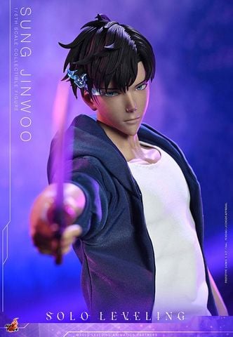 Sung Jinwoo 1/6 - Solo Leveling | Hot Toys Figure