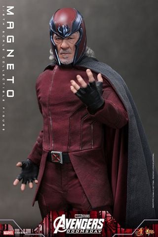 Magneto 1/6 - Avengers Doomsday | Hot Toys Figure