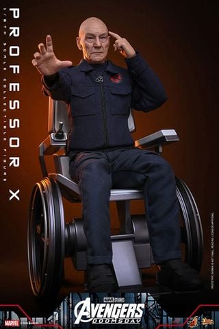 Professor X 1/6 - Avengers Doomsday | Hot Toys Figure