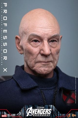 Professor X 1/6 - Avengers Doomsday | Hot Toys Figure