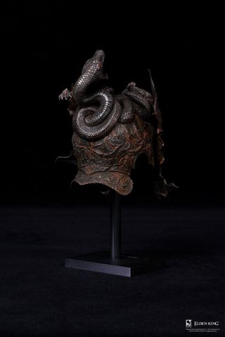 Messmer's Helm 1/3 Mini Replica - Elden Ring | Pure Arts Goods
