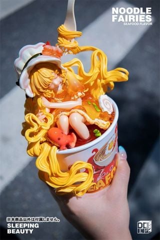 Noodle Fairies Seafood Flavor | WE ART DOING Figure