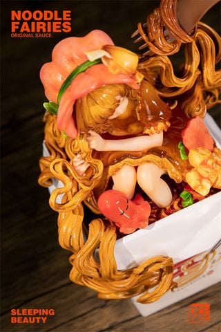 Noodle Fairies Original Sauce | WE ART DOING Figure