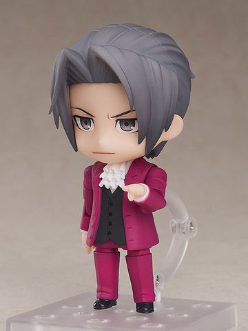 Nendoroid 1762 Miles Edgeworth - Ace Attorney | Good Smile Company Figure
