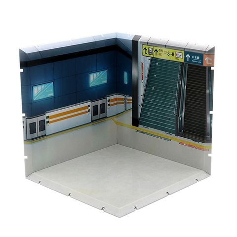 Dioramansion 150 Station Platform - Dioramansion | PLM Goods