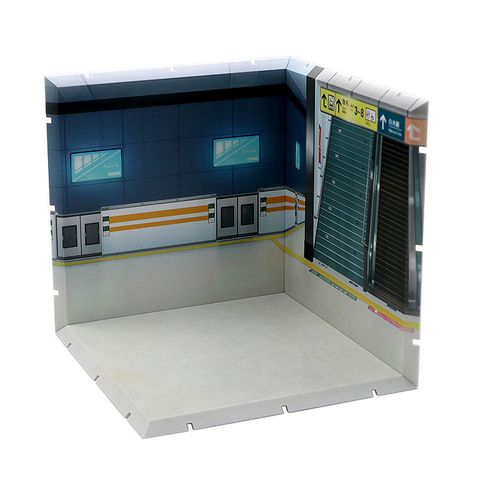 Dioramansion 150 Station Platform - Dioramansion | PLM Goods