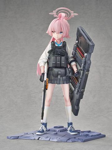 Takanashi Hoshino Battle Ver. 1/7 - Blue Archive | Good Smile Arts Shanghai figure