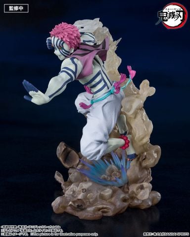 Figuarts ZERO Akaza Upper Three - Kimetsu no Yaiba | Bandai Spirits Figure