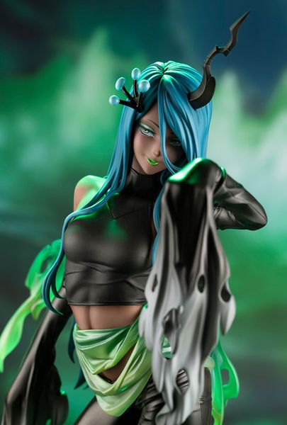 Bishoujo Queen Chrysalis 1/7 - My Little Pony | Kotobukiya Figure