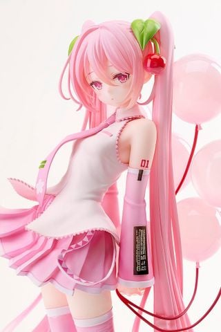 Hatsune Miku Sakura, GSC Illustration Contest Ver. 1/7 | Good Smile Company Figure