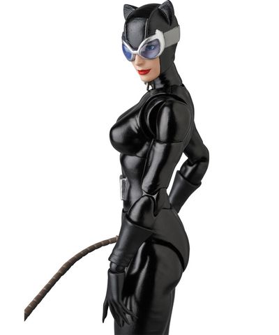 MAFEX No.123 Selina Kyle HUSH Ver. - DC Comics | Medicom Toy figure