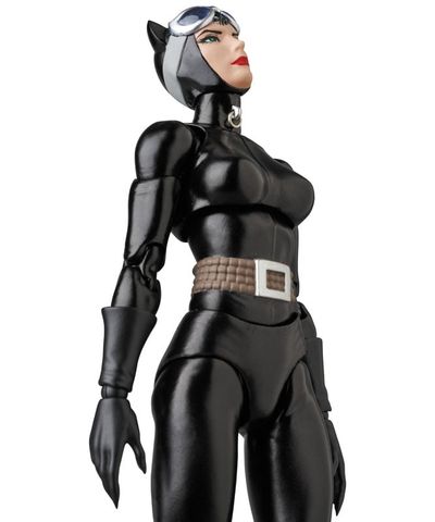 MAFEX No.123 Selina Kyle HUSH Ver. - DC Comics | Medicom Toy figure