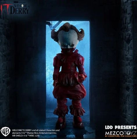 Pennywise - It Welcome to Derry | Mezco Figure