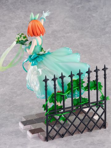 Nakano Yotsuba Floral Dress Ver. 1/7 - Eiga Gotoubun no Hanayome - Shibuya Scramble | eStream Figure