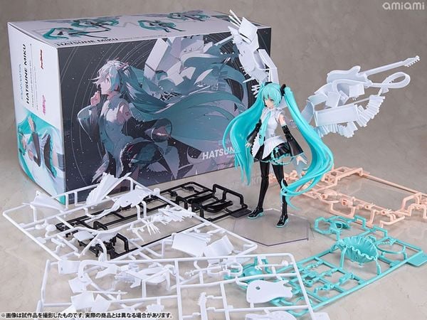PLAMATEA Hatsune Miku Happy 16th Birthday Ver. - Character Vocal Series 01 | Max Factory