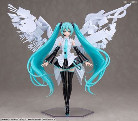 PLAMATEA Hatsune Miku Happy 16th Birthday Ver. - Character Vocal Series 01 | Max Factory