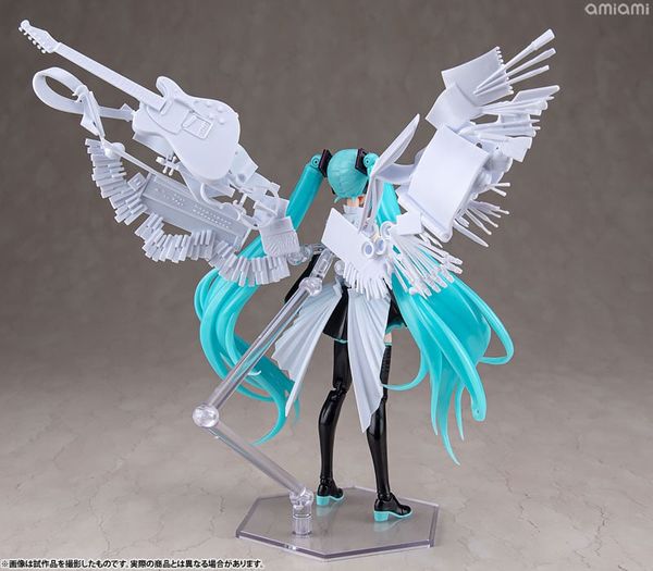 PLAMATEA Hatsune Miku Happy 16th Birthday Ver. - Character Vocal Series 01 | Max Factory