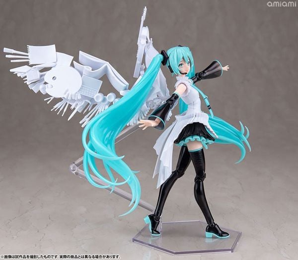 PLAMATEA Hatsune Miku Happy 16th Birthday Ver. - Character Vocal Series 01 | Max Factory