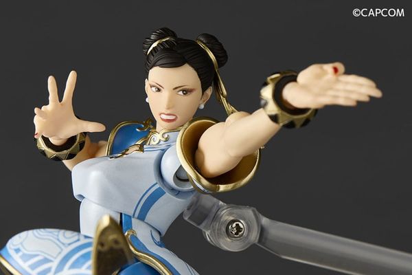 Revoltech Amazing Yamaguchi Chun Li - Street Fighter | Kaiyodo Action Figure