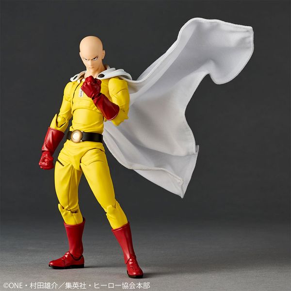Revoltech Amazing Yamaguchi Saitama One-Punch Man | Kaiyodo Action Figure