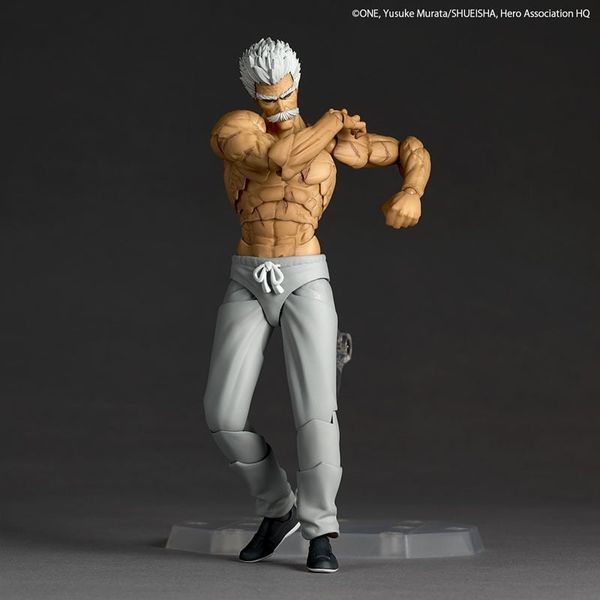 Revoltech Amazing Yamaguchi Silver Fang - One-Punch Man | Kaiyodo figure
