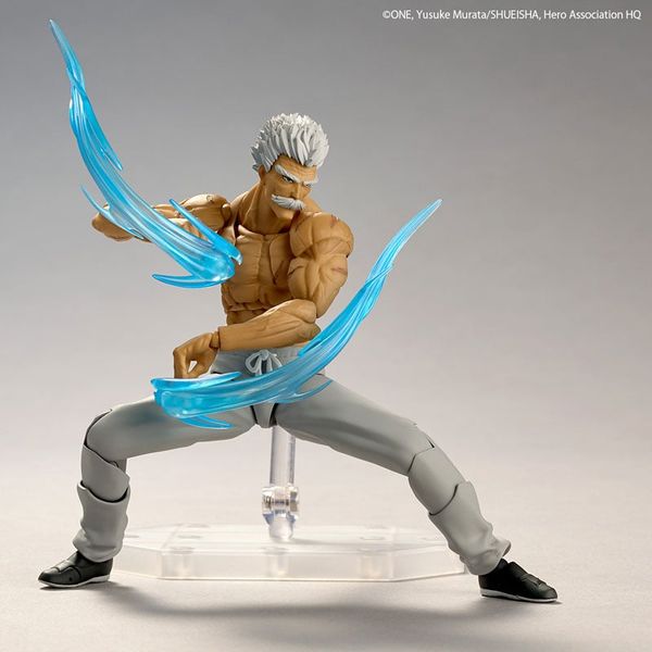 Revoltech Amazing Yamaguchi Silver Fang - One-Punch Man | Kaiyodo figure