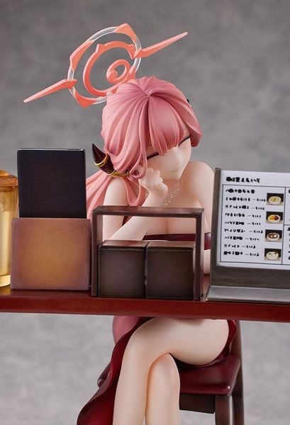 Rikuhachima Aru Dress Memorial Lobby Ver. 1/7 - Blue Archive | Solarain figure
