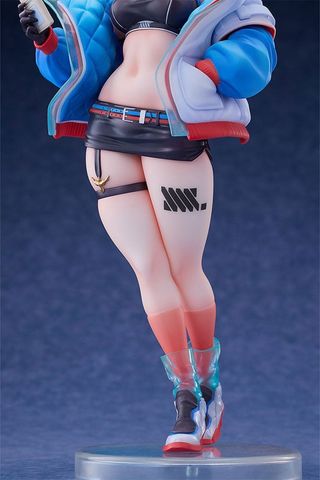 Rikka Takarada Dreamy Divas Ver. 1/7 - GRIDMAN UNIVERSE | Solarain figure