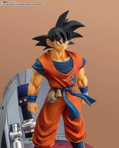 Figuarts ZERO Startune Son Goku Let the Battle Begin - Dragon Ball Z | Bandai Spirits Figure