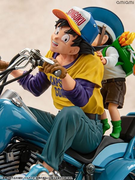 Desktop Real McCoy EX Son Goku & Gohan & Bipedal Walking Robot - Dragon Ball Z | MegaHouse Figure