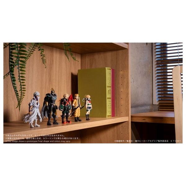 COLLEKAZARO CK-M10 Himiko Toga - My Hero Academia | Takara Tomy figure