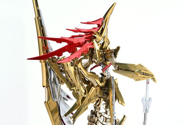 Plastic Model The Knight of Gold 