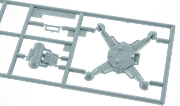 Mechatro WeGo Vol.5 Round Mover & Fyana 1/35 - Armored Trooper Votoms | Hasegawa Plastic Model