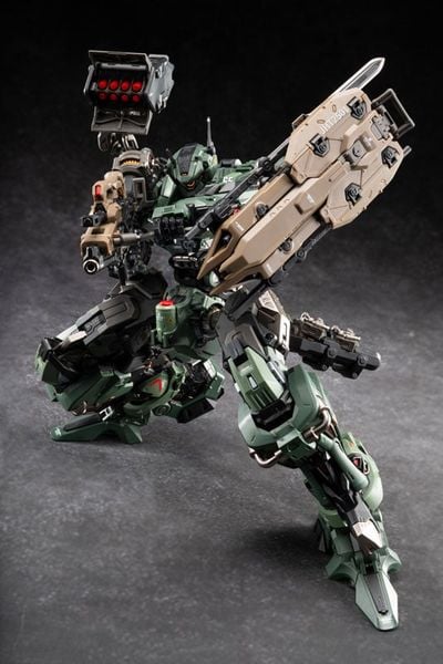 Plastic Model Kit MNP CR02A Zhong Yong Class Type 65 Jihu II Assault Type | MOTOR NUCLEAR Model Kit
